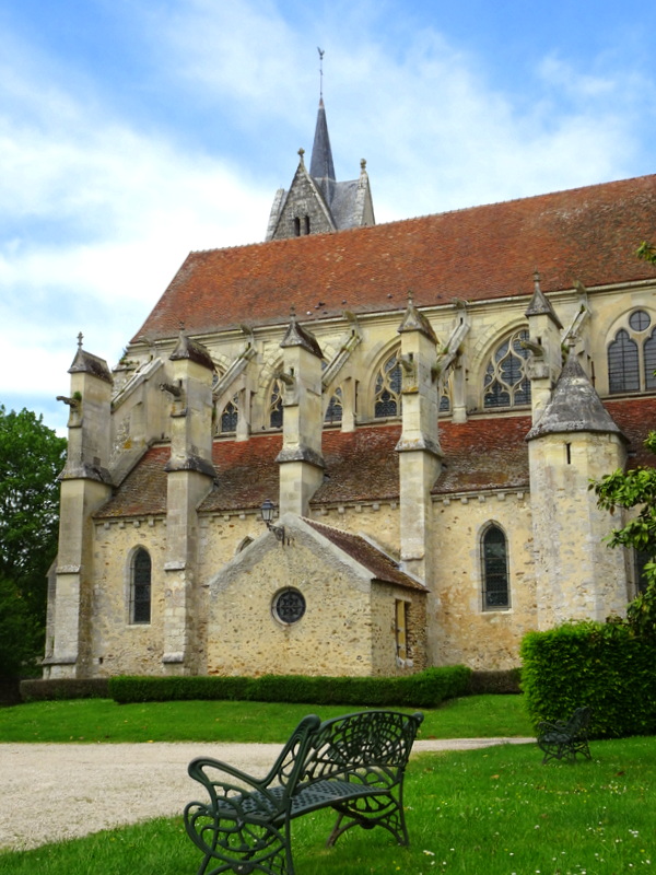 La collégiale de Crécy-la-Chapelle La collégiale de Crécy-la-Chapelle