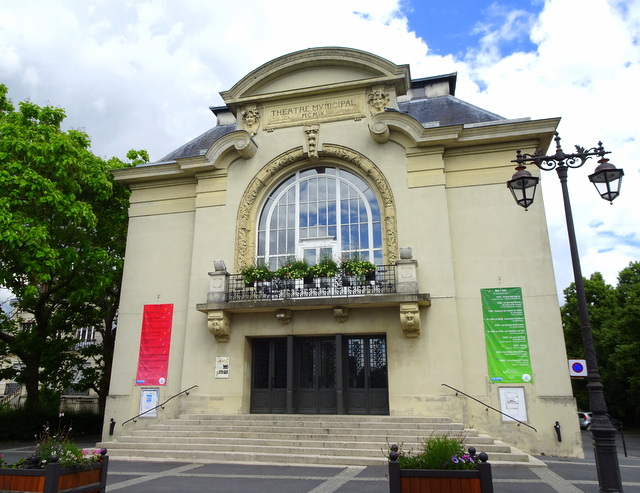 Visiter Coulommiers - le théâtre Visiter Coulommiers - le théâtre