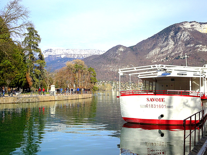 Le lac d'Annecy Le lac d'Annecy