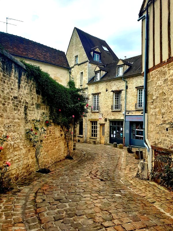 La cité médiévale de Senlis La cité médiévale de Senlis Oise