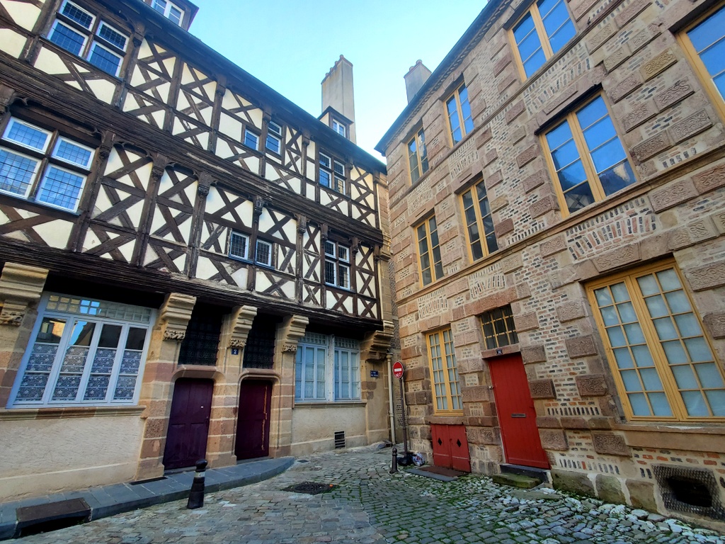 Visiter Moulins et son centre historique Visiter Moulins et son centre historique