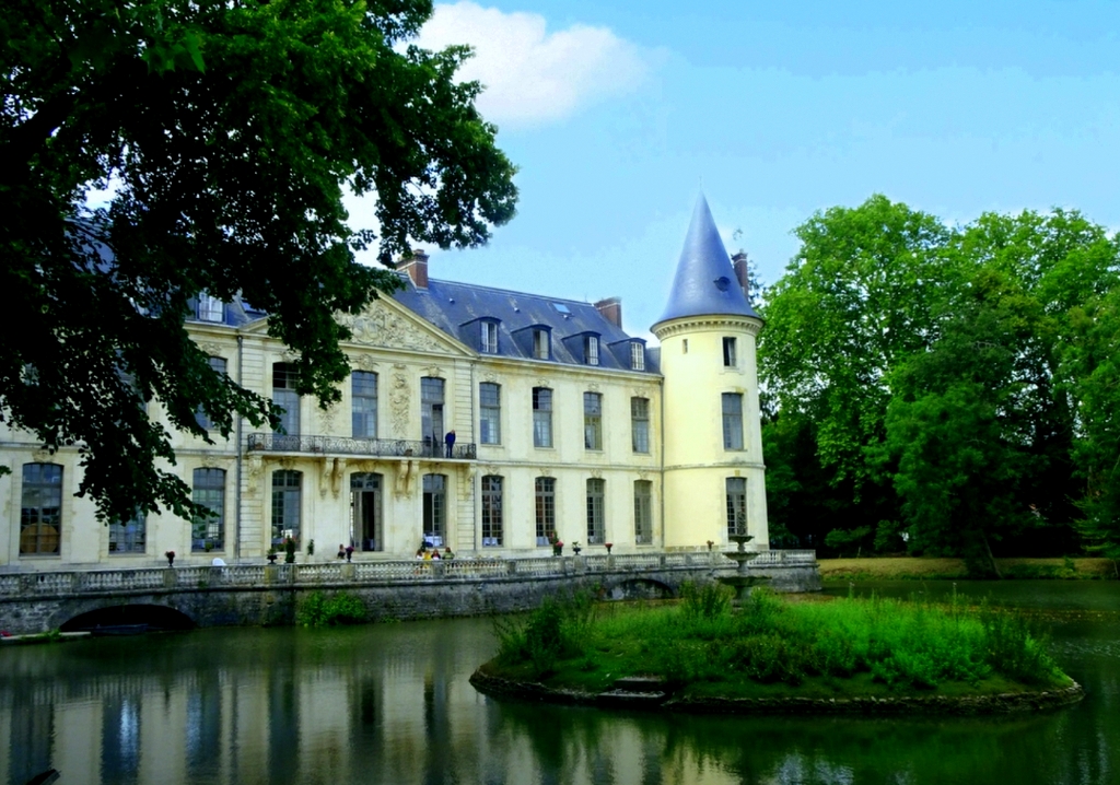 Châteaux méconnus près de Paris : Ermenonville Châteaux méconnus près de Paris : Ermenonville