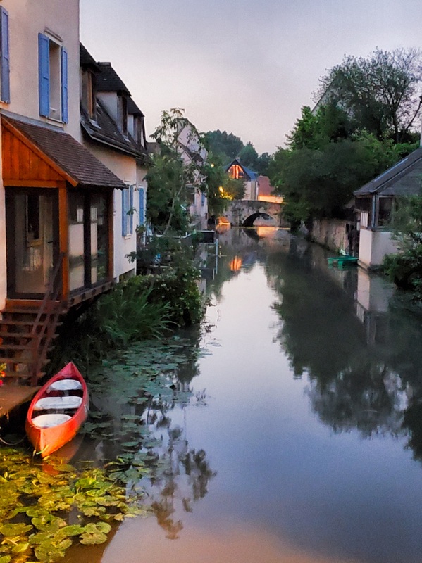 Chartres : les bords de l'Eure Chartres : les bords de l'Eure