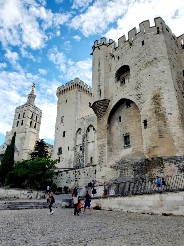 Visiter le Palais des Papes à Avignon Visiter le Palais des Papes à Avignon