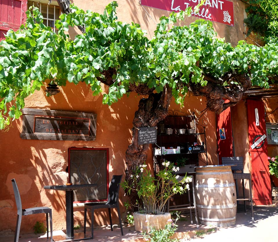 Visiter le Luberon en 4 jours : Village de Roussillon Visiter le Luberon en 4 jours : Village de Roussillon