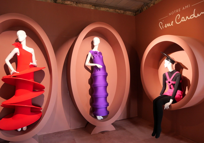 Visiter le Luberon : Lacoste, le village de Pierre Cardin Visiter le Luberon : Lacoste, le village de Pierre Cardin