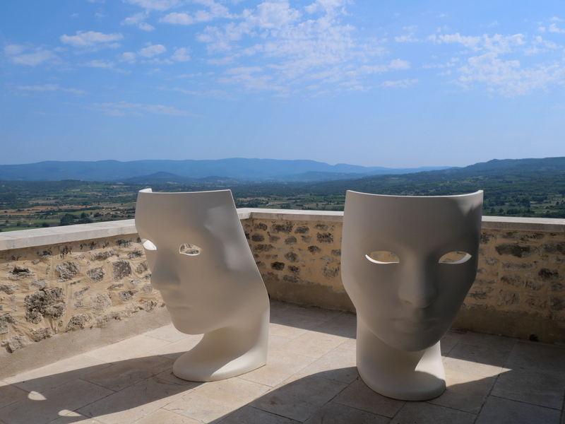 Visiter le Luberon : le village de Lacoste Visiter le Luberon : le village de Lacoste