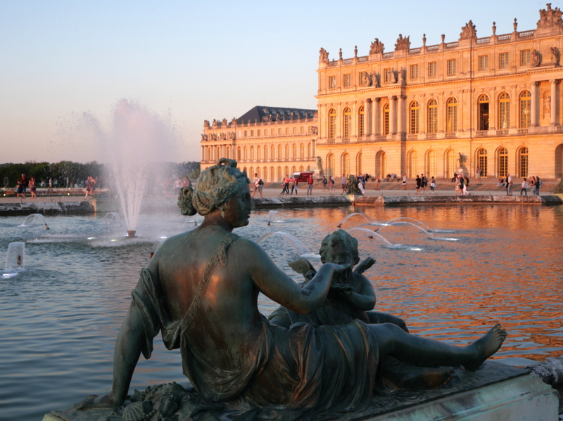 Visiter Versailles en soirée Visiter le château de Versailles en soirée