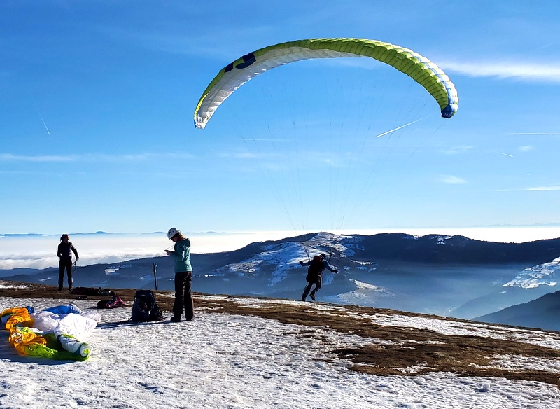 Vosges en hiver : le Hohneck Vosges en hiver : le Hohneck parapente