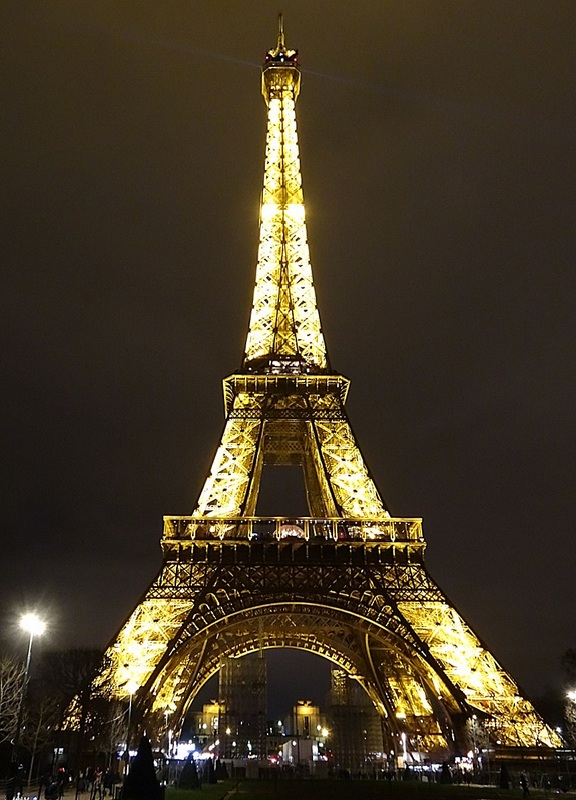 Tour Eiffel by night