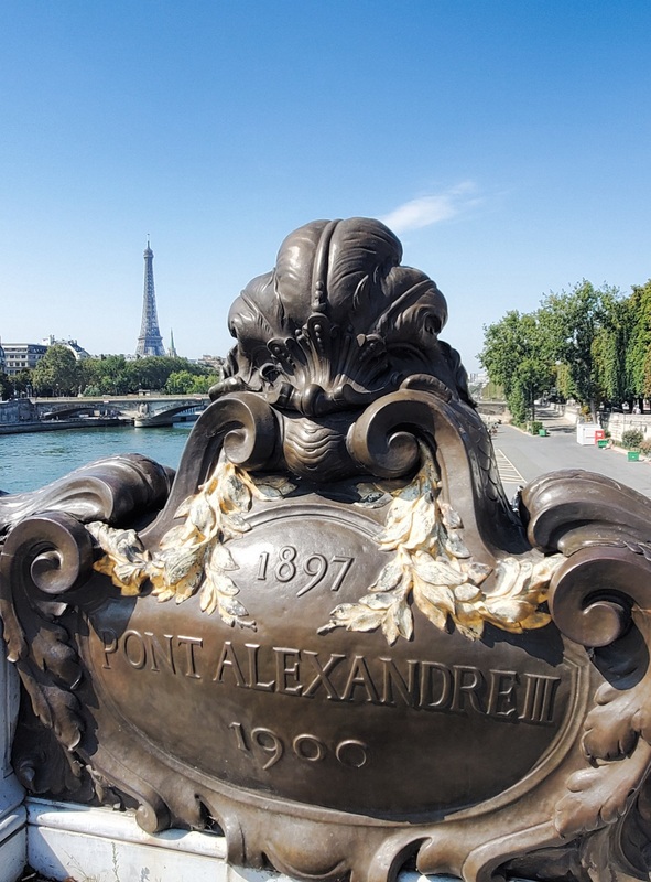 Plus beaux monuments de Paris Le Pont Alexandre 3 Plus beaux monuments de Paris Le Pont Alexandre 3