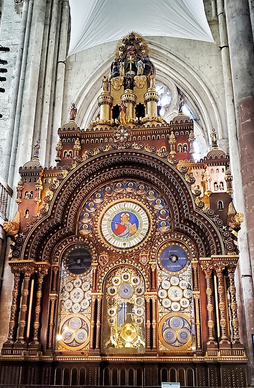 Que faire à Beauvais - L’horloge astronomique Que faire à Beauvais - L’horloge astronomique