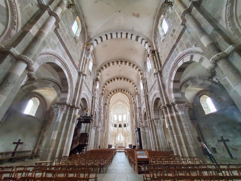 Basilique Sainte Marie-Madeleine Vézelay le chœur Basilique Sainte Marie-Madeleine Vézelay le chœur