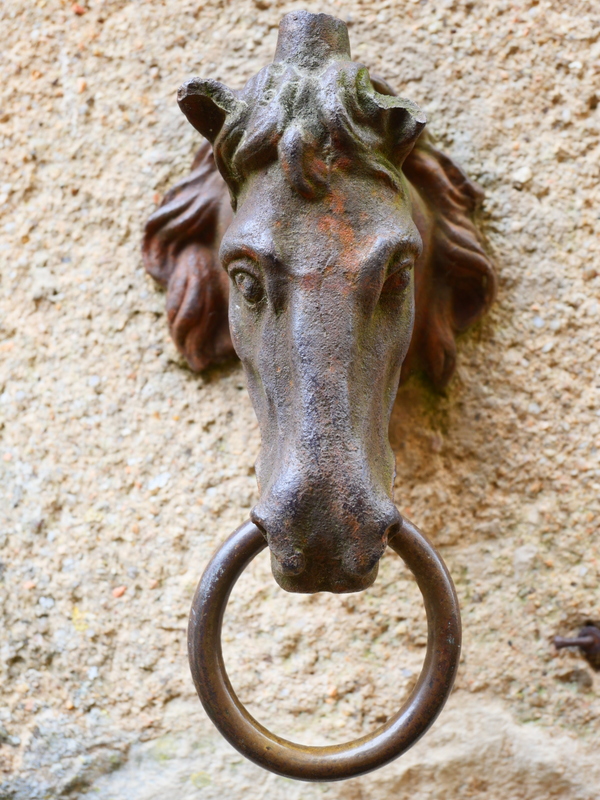 Vézelay sculpture Vézelay sculpture