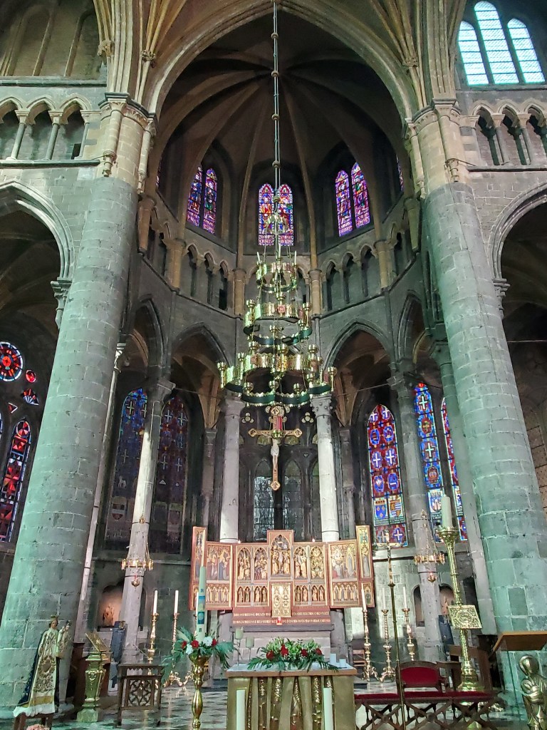 La Collégiale Notre-Dame de Dinant Intérieur collégiale de Dinant 3