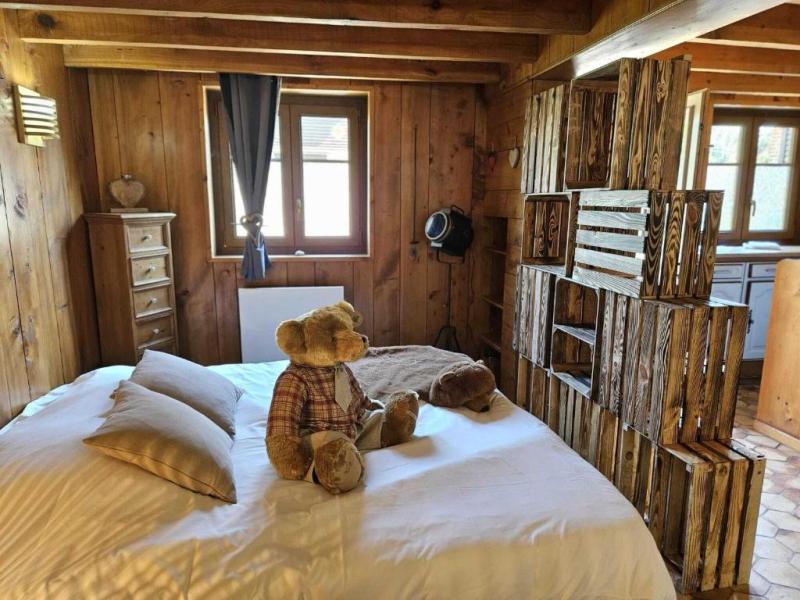 Les cabanes oursons au Refuge Des 3 Ours à Essuiles-Saint-Rimault Les cabanes oursons au Refuge Des 3 Ours à Essuiles-Saint-Rimault