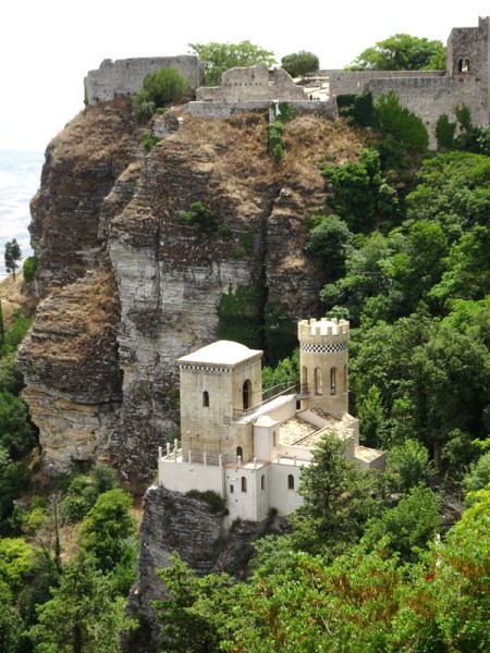Le village perché d'Erice Le village perché d'Erice