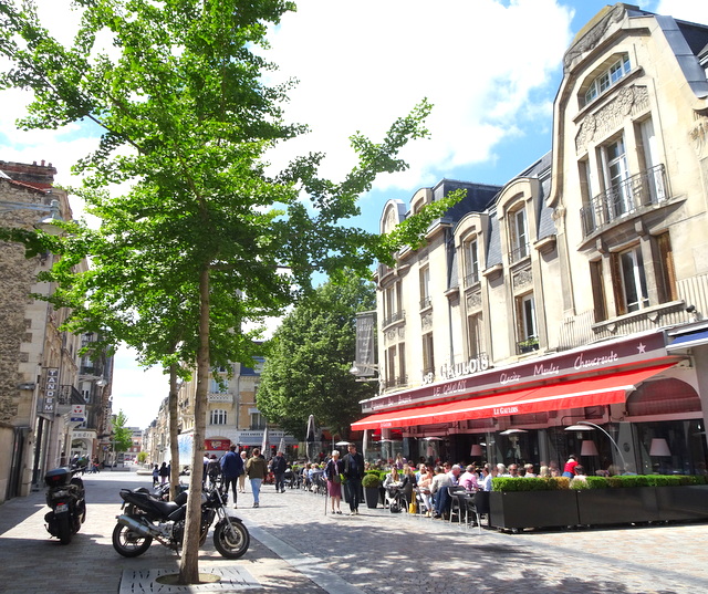 Visiter Reims : place Drouet d'Erlon Visiter Reims : place Drouet d'Erlon