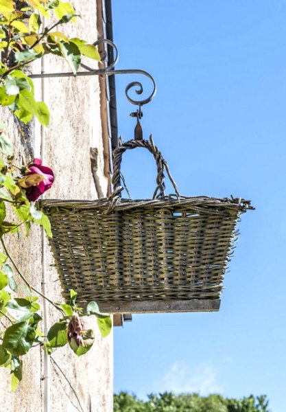 Villaines-les-Rochers Villaines-les-Rochers : le village troglodytique des vanniers