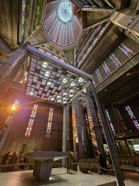 L'Eglise Saint Joseph du Havre L'Eglise Saint Joseph du Havre
