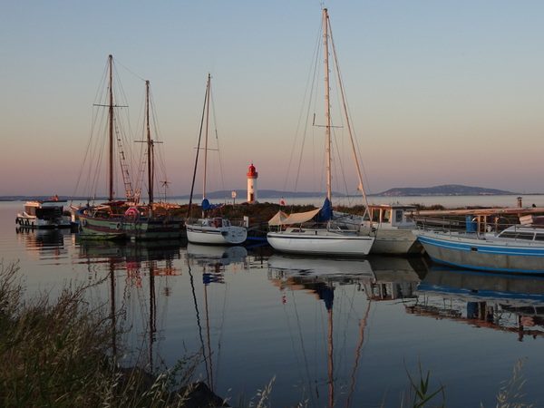 Coucher de soleil à l'étang de Thau Coucher de soleil à l'étang de Thau