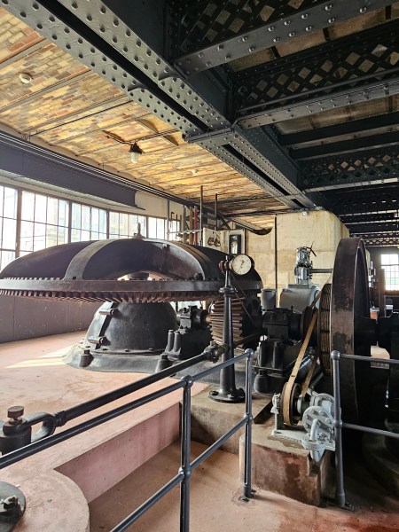 Chocolaterie Menier à Noisiel usine Chocolaterie Menier à Noisiel usine