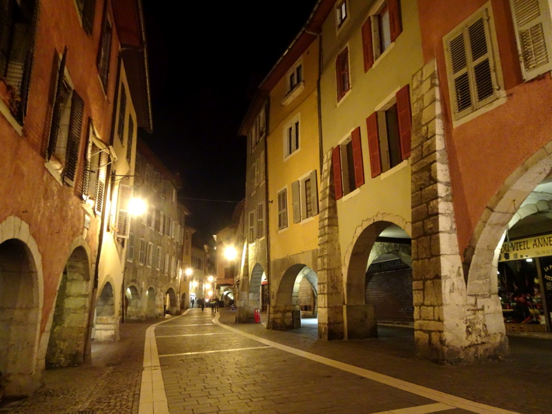 Que faire à Annecy le soir ? Que faire à Annecy le soir ?