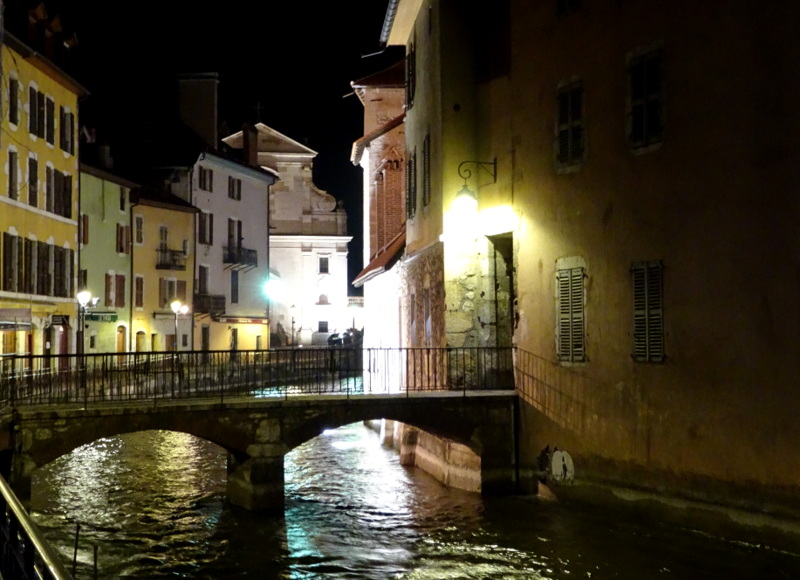 Que faire à Annecy le soir ? Que faire à Annecy le soir ?