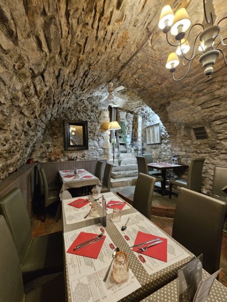 L'Auberge des 7 Plats L'Auberge des 7 Plats