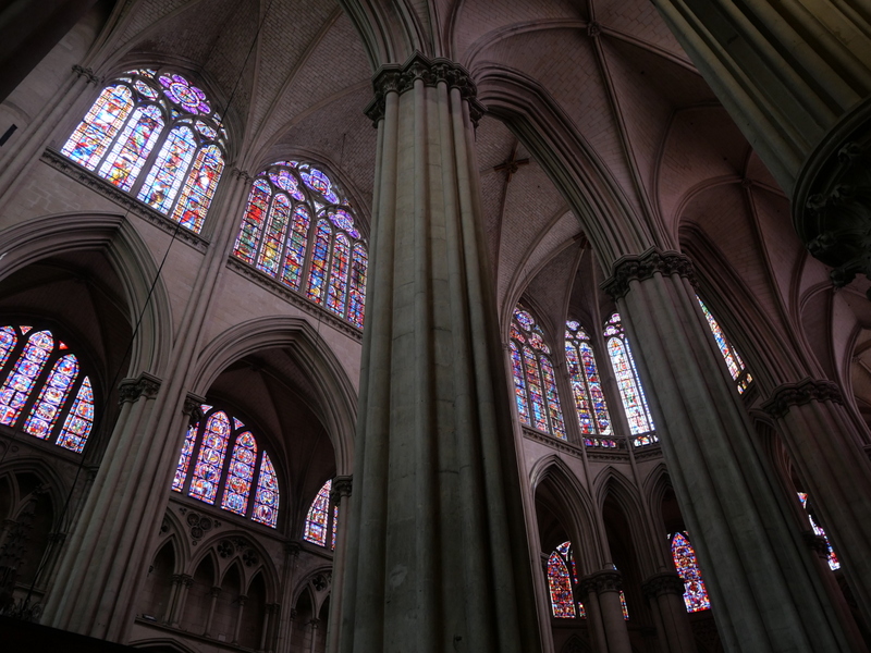 La Cathédrale Saint Julien La Cathédrale Saint Julien