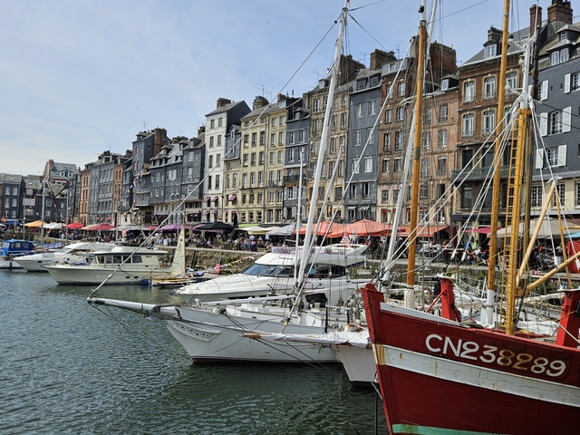 Le Port de Honfleur Vieux Bassin Le Port de Honfleur Vieux Bassin