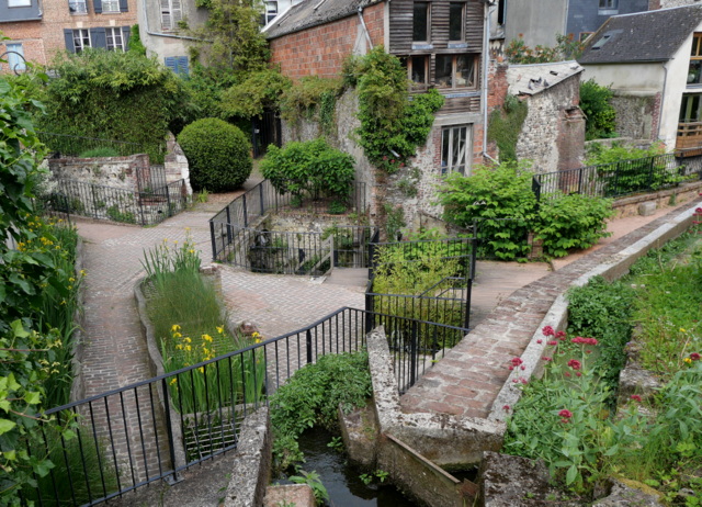 Le Jardin du Tripot Le Jardin du Tripot