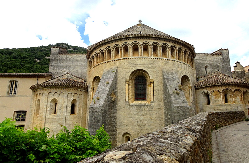 Saint-Guilhem-le-Désert Saint-Guilhem-le-Désert