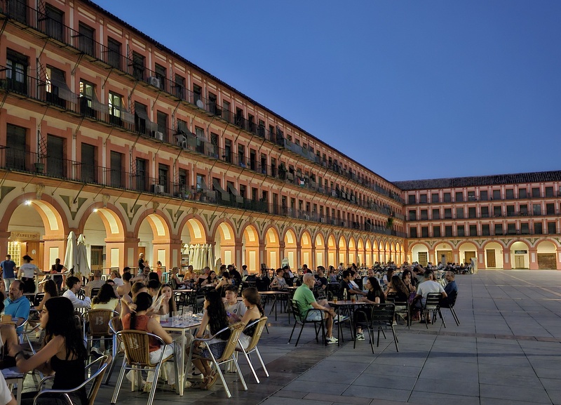 La Plaza de la Corredera La Plaza de la Corredera