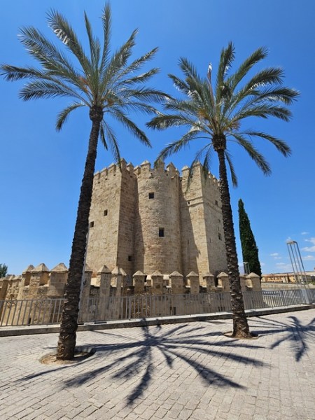 La Torre de la Calahorra La Torre de la Calahorra