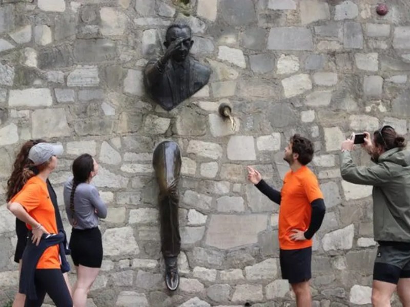 Running tour sportif "Le Tour de Montmartre" Running tour sportif "Le Tour de Montmartre"