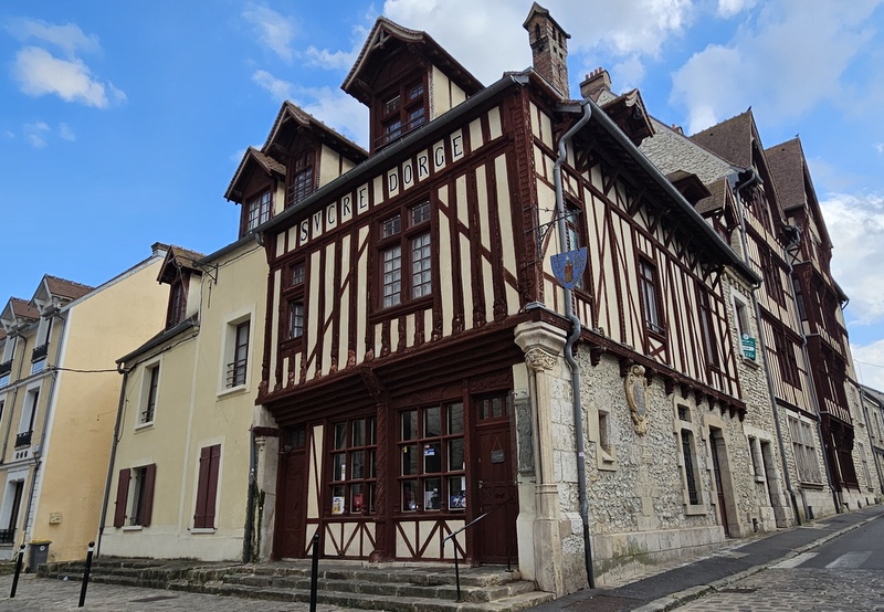 Maison du Sucre d’Orge Maison du Sucre d’Orge