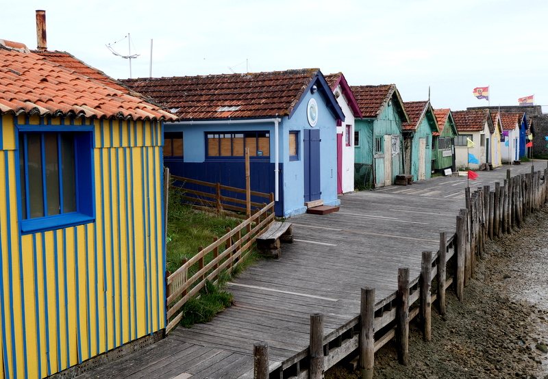 Château d’Oléron - les cabanes d’artistes Château d’Oléron - les cabanes d’artistes