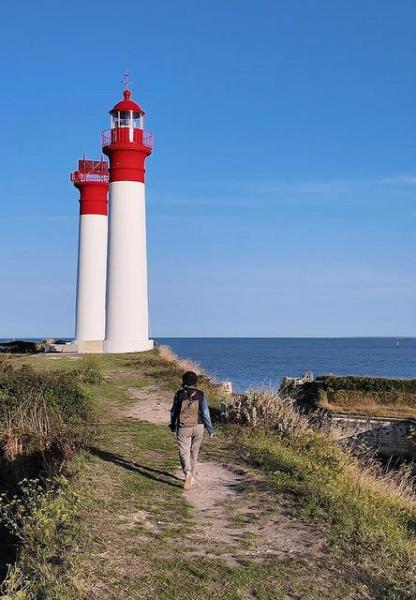 Le phare de l'île d'Aix Le phare de l'île d'Aix