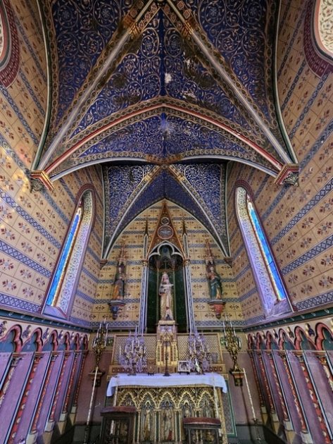 Le Prieuré de Beaupré – Intérieur de la chapelle Le Prieuré de Beaupré – Intérieur de la chapelle