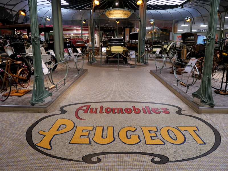 Le Musée de l'Aventure Peugeot, à Sochaux Le Musée de l'Aventure Peugeot, à Sochaux