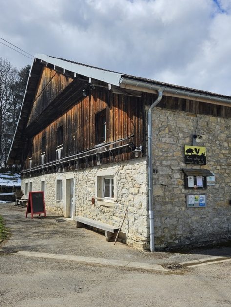 L'auberge du Tartot à Fournet-Luisans L'auberge du Tartot à Fournet-Luisans