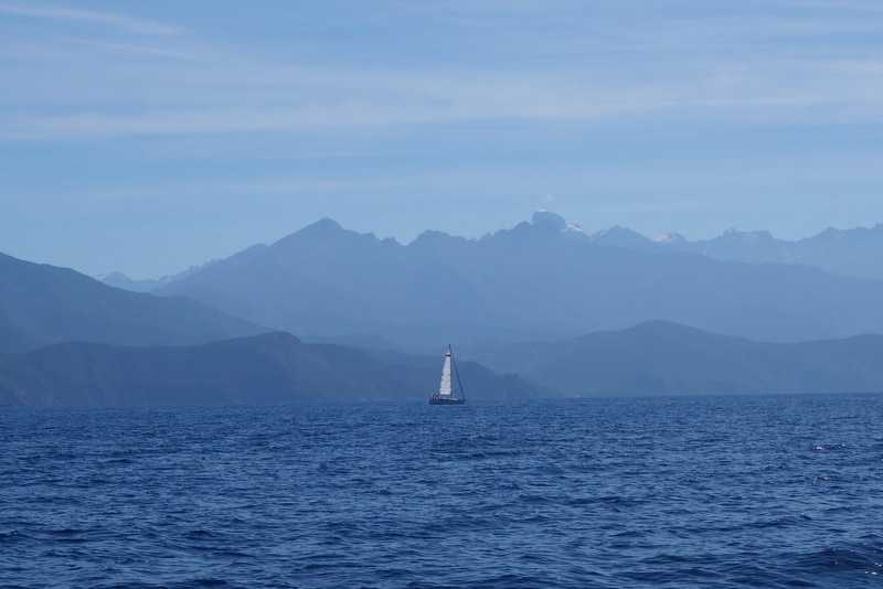 Calanques de Piana en bateau depuis Porto Calanques de Piana en bateau depuis Porto