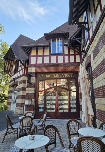 Château de la Tour à Gouvieux - Style anglo-normand