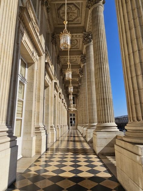 Hôtel de la Marine - Loggia