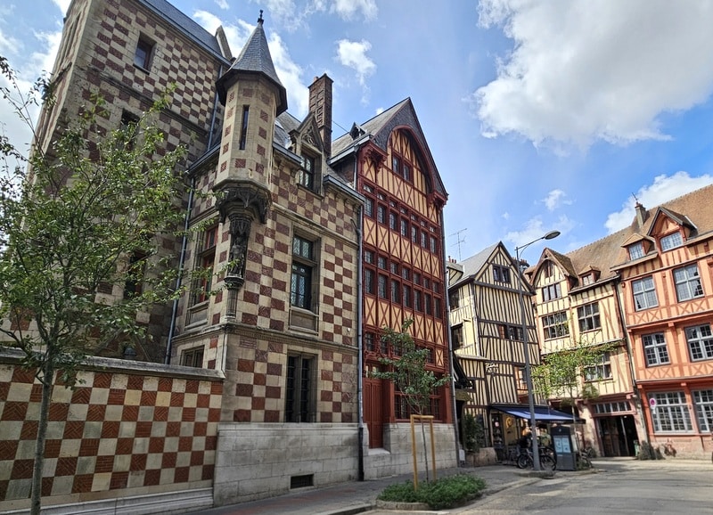 Visiter Rouen en été