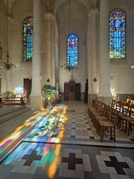 L'Eglise du Sacré-Cœur Bagnoles-de-l'Orne - Intérieur